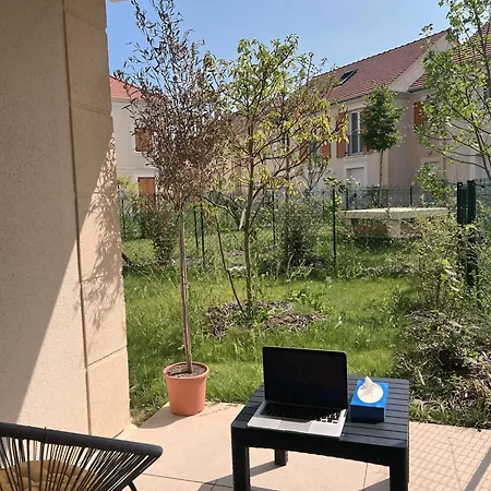 Apartmán Du Golf- Terrasse Et Jardin Prive Bussy-Saint-Georges