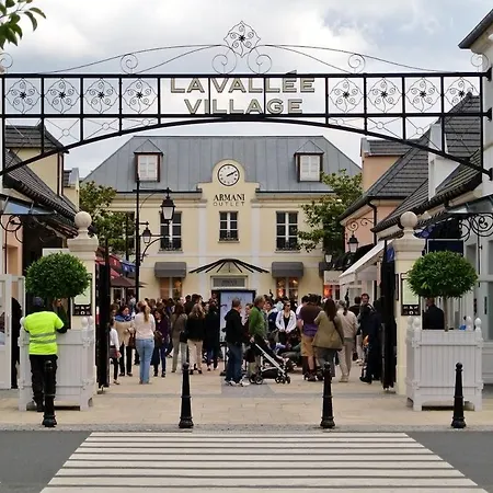 Du Golf- Terrasse Et Jardin Prive Daire Bussy-Saint-Georges